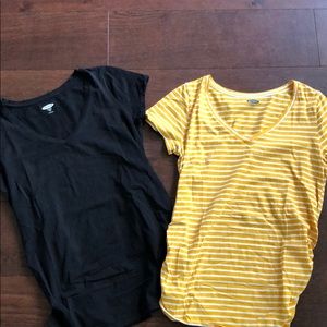 Lot old navy v neck maternity T-shirt size large